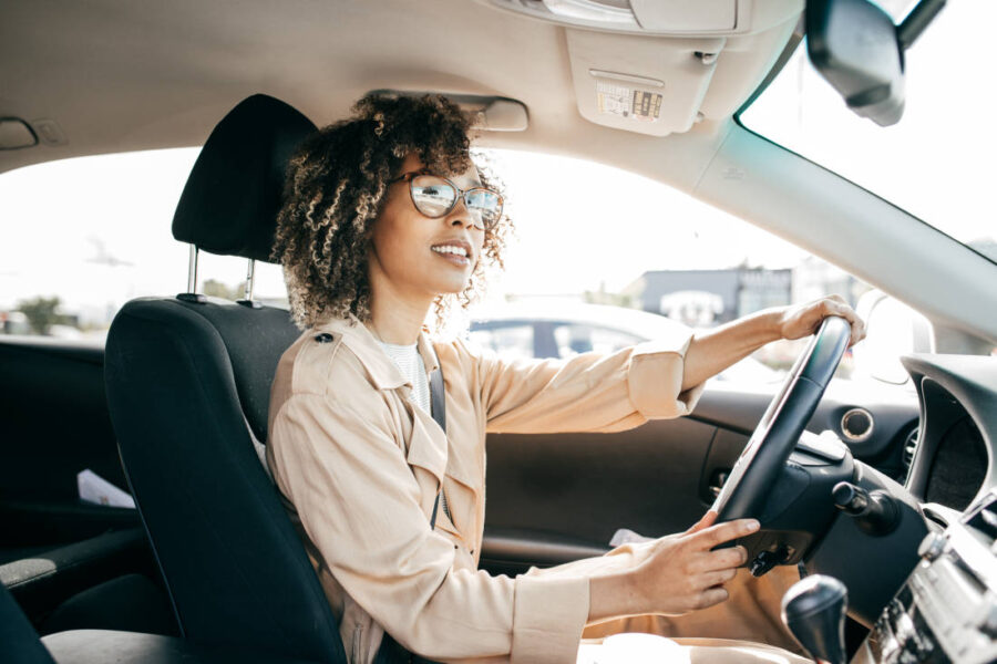 Devenez un As du Volant avec ces Applications Gratuits 🚗💨