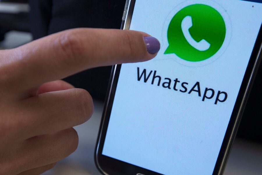 Descubre Herramientas Secretas de WhatsApp para 2025